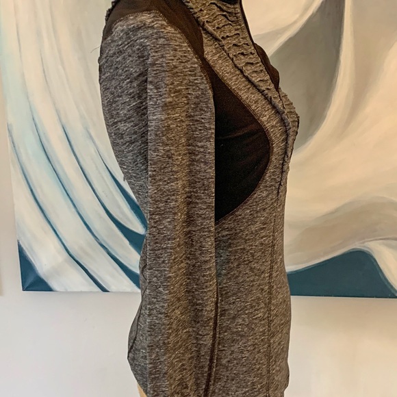 Lululemon 1/2 zip L/S Running shirt top grey black - Picture 3 of 4